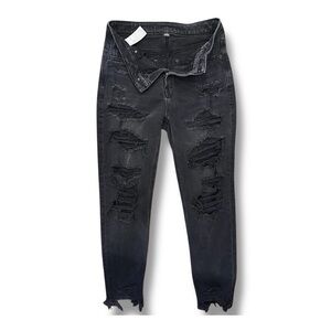 ✨AE✨ STRIGID jeans size 2, SHORT